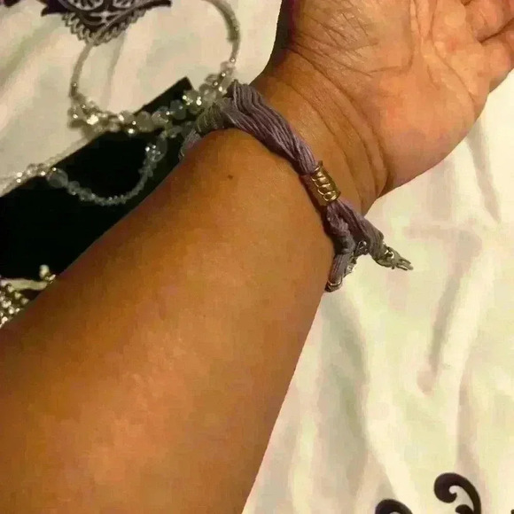 🎉 TWO Rhinestone Adjustable Bracelets🔥 - Picture 6 of 7